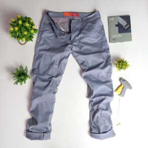 [ PROMO ] Celana Panjang Chino Pria Premium Warna Abu-abu silver |  Celana Chino Pria Premium | Celana Panjang Pria | Celana Pria | Celana Chino Pria Luisindo | Celana Kerja | Celana Santai | Chino Abu-abu CLC134