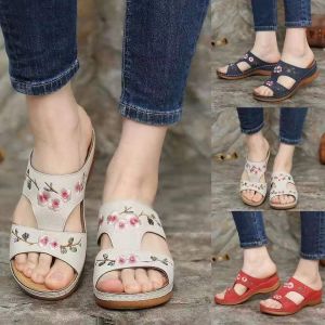 Beach Shoes Solid Color Thick Sole Sandals Home Fashion Soft Out for a Walk Breathable