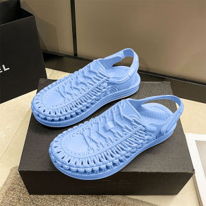 Sheii พร้อมส่งจากไทย รองเท้าแตะแฟชั่นยางนิ่มใส่สบายมาก มีสายรัดส้น แมทช์ได้หลายลุคน้า ดีเทลเก๋มากใส่แล้วไม่ซ้ำใครแน่นอน ชอบสีไหนกดสั่งได้เล้ยยย