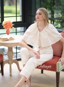 Jebeya Venita (สีครีม)