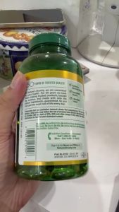 hàng nội địa Mỹ Dầu cá Natures Bounty Fish Oil 1200mg 200 viên - • Hỗ trợ nâng cao trí lực luôn minh mẫn và chống thoái hóa não. • Hỗ trợ làm giảm lượng triglyceride và cholesterol trong máu cải thiện tình trạng bệnh tiểu đường.