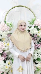 Bergo kerut renda yasmin terbaru - jilbab jersey kerut viral - kerudung jersey renda murah - hijab instan kerut viral