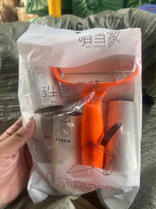 Combo Cây Lăn Bụi Quần Áo 10cm Kèm 6 Lõi Lọc Ngẫu Nhiên