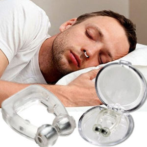 2/4 Pcs Magnetic Anti Snoring Device Silicone Anti Snore Stopper Nose Clip Tray Sleeping Aid Apnea Guard Night Device with Case