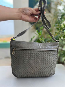 Túi 2hand đeo chéo da thật đan nhà DENITH của Canada - T300