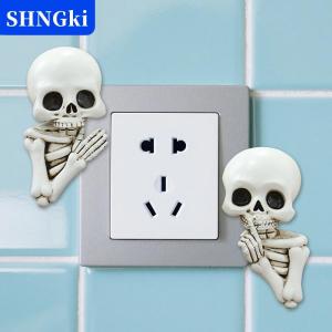 [COD] 🔥🔥🔥SHNGki Vui Giữ Yên Tĩnh Bộ Xương Bức Tượng Halloween Cửa Sổ Peeker Cửa Góc Trang Trí Nội Thất Kinh Dị Nhựa Sọ Bức Tượng Nhỏ Gothic Tường Điêu Khắc