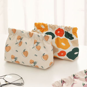 Mini Lipstick Sanitary Napkin Storage Bag: A Traveler's Essential