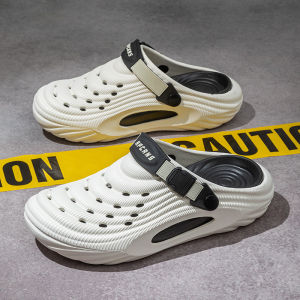 2026 New MenS Clog Shoes For Summer Outdoor Wear Thick-Soled Closed-Toe Slippers Beach Sandals Casual Shoes