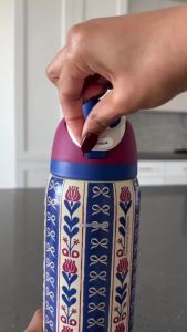 100% Original Owala FreeSip Tulip Bouquet & Holiday Hygge 24/32oz Tumbler Stainless Steel Leakproof