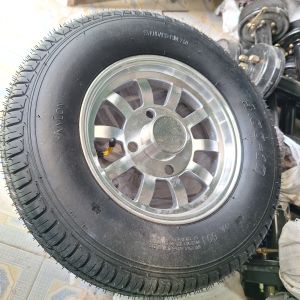 Bánh xe 400-10 lốp không săm tải cao giá tốt