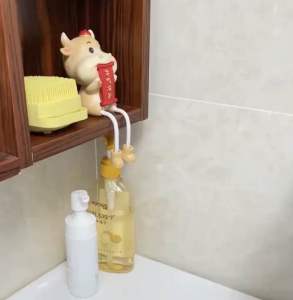 Cốc dán tường để bàn chải đánh răng hình gấu