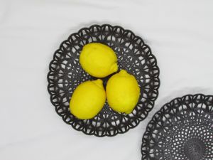 36 pcs Piring Rotan Plastik BUNGA lotus 23 cm paket 3 lusin