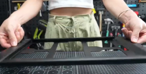 เครื่องมือไฟฟ้าติดผนังแผ่นยึดครึ่งความกว้างของกล่องกล่องเครื่องมือมัดแผ่นยึดผนังหรือชั้นบนภูเขา