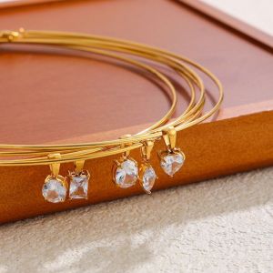 TEWUB 18K Gold PVD Plated Golden Choker Metal Chain Vintage Geometric Circular Collar Fashion Heart Rhinestone Collarbone Chain Women