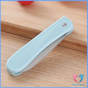 D.S. มีดอเนกประสงค์ พับได้ ปอกผลไม้ ด้ามพลาสติก พกพาง่าย Fruit knife