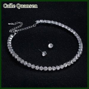 Caile ชุดเครื่องประดับคริสตัลสำหรับผู้หญิง4ชิ้น เซ็ตสร้อยข้อมือตุ้งติ้งต่างหูสร้อยคอเพทายสีขาว