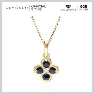 Gemondo จี้ทองคำ 9K ประดับไพลิน (Blue Sapphire) และเพชร (Diamond) ทรงดอกไม้ล้อมสไตล์คลาสสิก (ไม่รวมสร้อย)