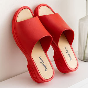 Free Shipping MomS Comfortable Lightweight And Durable Outdoor Slippers With A Thick Sole And A Slight Wedge Heel Designed For Middle-Aged And Elderly Women Featuring A Soft Non-Slip Sole