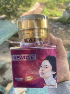 Kem Newone Nám _ Dưỡng Trắng Da Tái Tạo Phục Hồi Da Hư Tổn 15g ( 10 Tác Dụng )