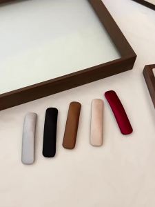 2026 Hot Sale [ Shipped from China ] Early spring new high-end satin rectangular design BB Vintage fashion bangs clip versatile and stylish side clip for stray hair B3