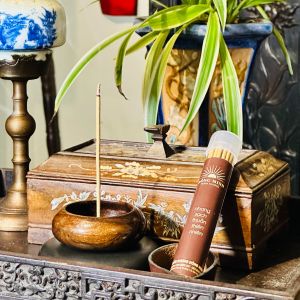 Lư Gỗ Cắm Nhang Không Tăm Trầm Hương