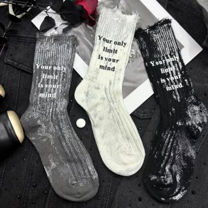 QIWANBA19 ตัวอักษรสำหรับเด็ก ถุงเท้ากลวง womne ขาดเป็นรอย แถบลายทาง ถุงเท้าหลอดพังก์ ไม่ซ้ำใคร ร้านขายชุดชั้นใน ถุงเท้าผ้าฝ้ายทาสี เด็กชายและชาย