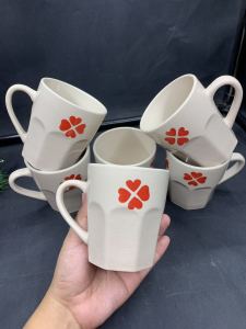 JDL HP CERAMIC MUG RANDOM DESIGN WHITE/BROWN ( SOLD BY 6 PCS )