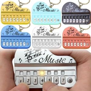 Piano Toy Keychain Mini Electronic Organ Piano Key Chain with Lights Multifunctional Electronic Piano Pendant Keyring Gift
