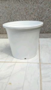 กระถางขาว ทรงสูง 8 นิ้ว เกรดอย่างดี