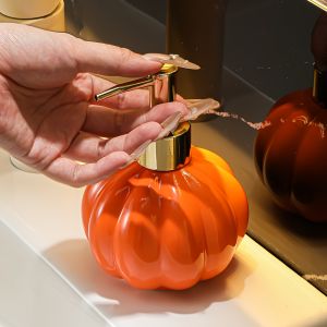 1pc High-value Ceramic Hand Soap Bottle Bathroom Shower Gel Push Bottle Empty Bottle Cute Pumpkin Lotion Refill Bottle 380ml/12.6oz