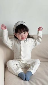Baby romper made of pure cotton a Four-season style seamless romper for newborns suitable for outdoor use in spring and autumn