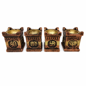 Handcrafted Clay Diya Holder | Swastik Design for Pooja Diwali & Festive Décor (Size - 2.5 X2 Inch | Pack of 1 Pc)