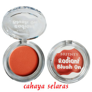 RADIANT BLUSH ON BRITNEY | PERONA PIPI