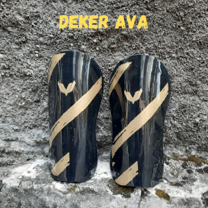 Skin Deker Shin Guard Deker Lakop Pelindung Tulang Kering Untuk Sepak Bola Dan Futsal Merk AVA (COD)