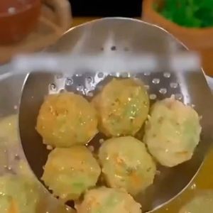 1pcs Kitchen Quadruple Rice-meat Dumplings Maker Fish Meatball Household Mold Spoon