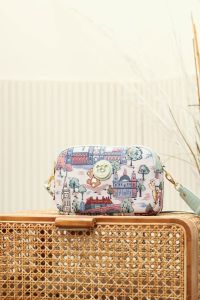 Henneybear-H1171 ลาย London มาใหม่ !! กระเป๋าสะพายข้าง กระเป๋าพาดลำตัว ทรงสวย มาพร้อมสายสปอร์ตพรีเมี่ยมปรับระดับได้