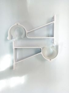 Trụ đỡ rèm loại tốt được sản xuất bằng nhôm đúc nguyên chiếc phủ sơn tĩnh điện công nghệ cao phi 28-33