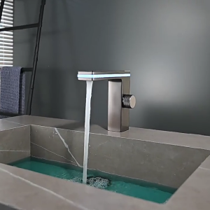 LED Display Bathroom Sink Faucet Intelligent Hot Cold Water Mixer Tap Digital Temperature Display for Modern Homes