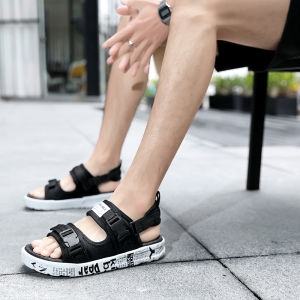 [ CODQ]รองเท้าครึ่งเกาหลีสำหรับผู้ชายครึ่งรองเท้าแตะรองเท้าแตะรองเท้าไม่มีส้นสำหรับผู้ชาย 2020 รองเท้าแฟชั่นใหม่สำหรับผู้ชาย