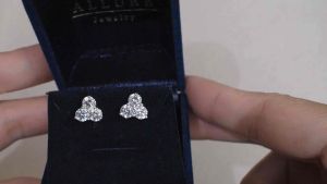 Allure Jewelry ต่างหูเงินแท้925 ชุบเคลือบทองคําขาว ประดับเพชร CZ Swiss Diamond รุ่น BUBBLE HONEY