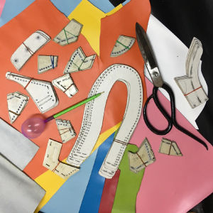 สินสมัย รองเท้าหนังแท้ รหัสสินค้า: หุ้มส้น 2868 หนังนูบัค สี เผือก