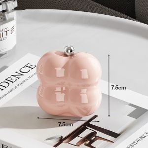 Daily Use Portable Flower-Shaped Pill Organizer Compact Medication Divider Box with Individual Compartments