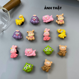 Set 14 Sticker Charm 3D chủ đề thỏ ngáo ngơ lấp lánh Mayto gắn Dép Cross Dép Sục Cá Sấu JB-179