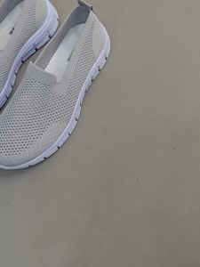 [Free Shipping] Plus-Size Womens Shoes Summer Womens Flat Butterfly Sandals Womens Slippers Womens Beach Shoes.