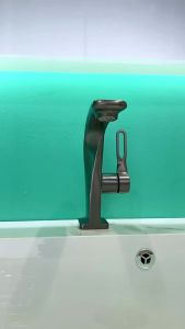 LDIES New Basin faucet bathroom Sink faucet hot and cold chrome/grey wash faucetwater tap sink mixer brass single lever sink mixer 9M6T2