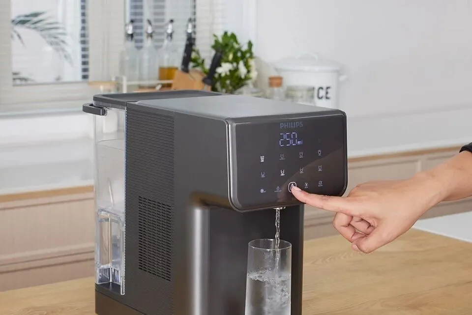 Philips Hot & Cold Micro X-Clean Filtration Compact Water Station