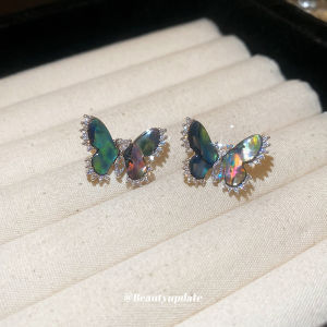 เข็มกลัดสีเงินคุณภาพสูงผีเสื้อฤดูร้อนหูเบาระหว่า งต่างหูหวาน