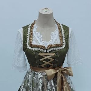 Plus Size Oktoberfest Costume German Traditional Bavarian Dress Halloween Costume Bestseller