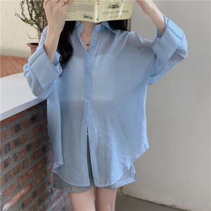 LHMonday ใหม่มาแรง เสื้อคลุมแฟชั่นสำหรับคุณสุภาพสตรี สีสันสดใส ระบายอากาศได้ดี มีให้เลือก 5สี ใส่สวยใส่แล้วรอดทุกสี ใส่ไปเที่ยวก็โดนใส่ทำงานก็ดี รีบกดตะกร้ากันเลยก่อนของหมด