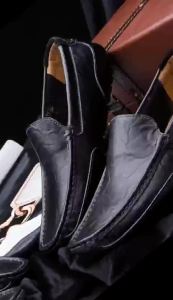 Large Size MenS Shoes Spring And Autumn Leather Shoes Casual Shoes Loafers Hollow Out MenS Shoes